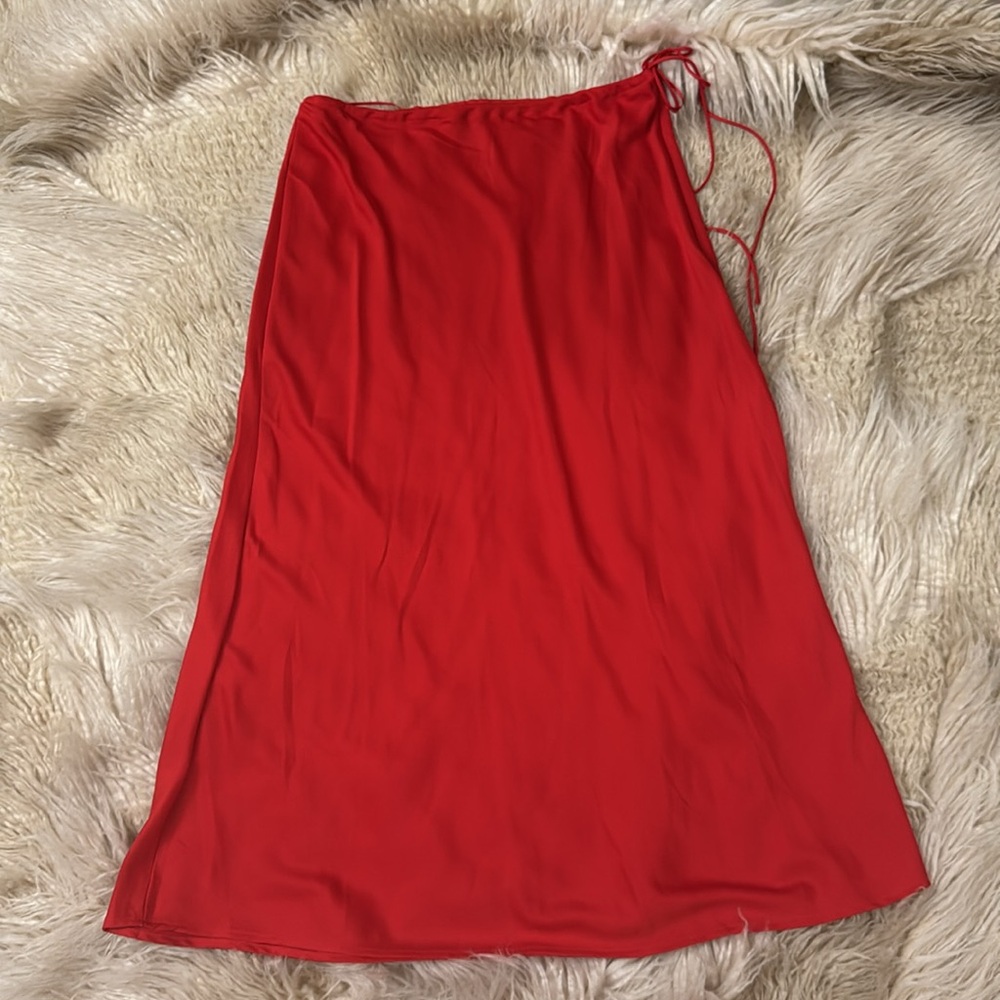 Sparks Flying Midi Skirt 💋💥💃🏻 - Picture 3 of 3